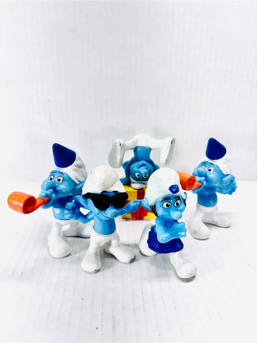 McDonald’s Happy Meal Smurfs Plastic Toy Figures Lot Of 13